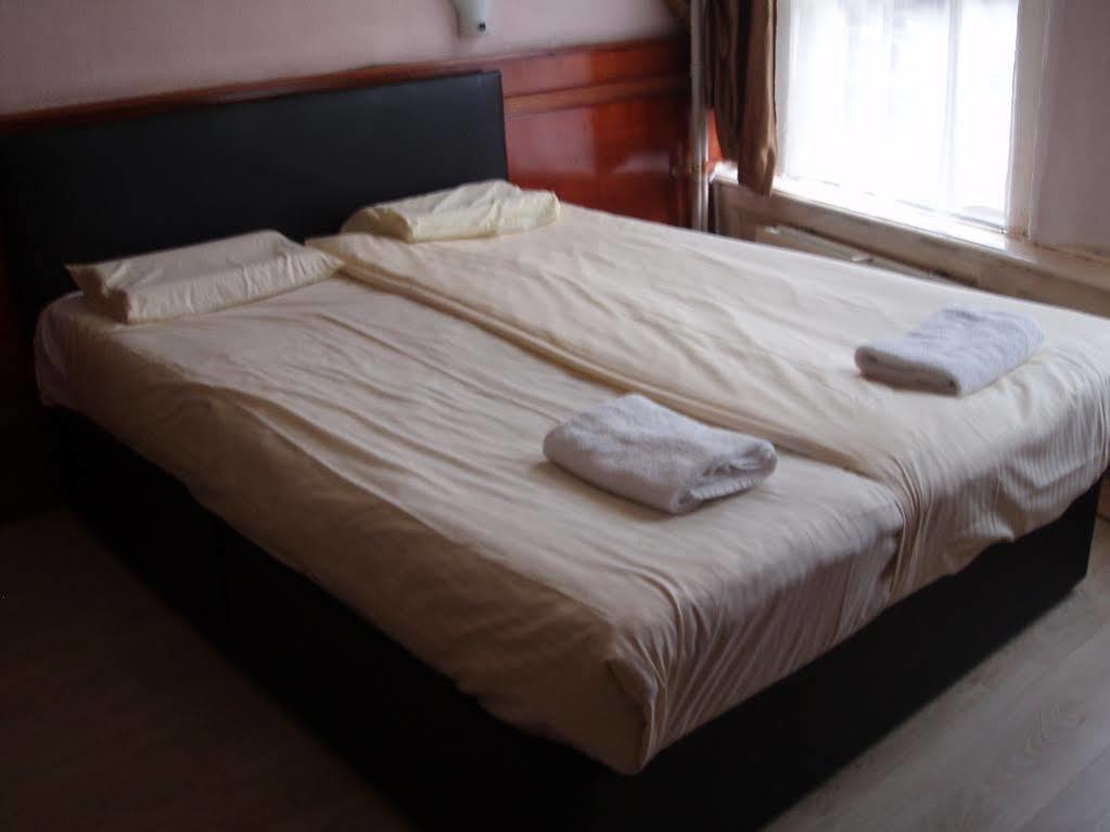 Hotel Manofa Amsterdam Bagian luar foto